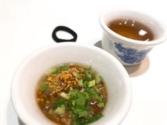 沙茶酱+芹菜粒+炸蒜-陈记顺和牛肉火锅馆(天河北路店)