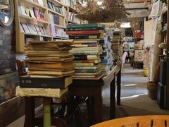 -斯多格书乡(北京大学畅春园店)