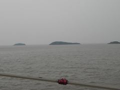 外蒲岛旁的三座小岛-平湖九龙山庄园圣马可酒店