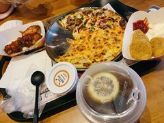 白桃乌龙茶-UMAMI乌玛米披萨·汉堡·清真Halal(红岭北店)