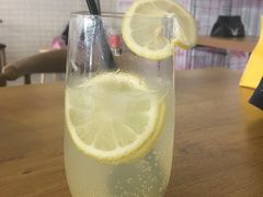 -平行世界·猫咖(首经贸店)