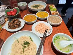 -裕兴记•蟹黄面馆(人民广场店)