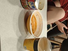 -全家便利店(虹桥路四店)