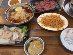 -韩风烤牛肉冷面店