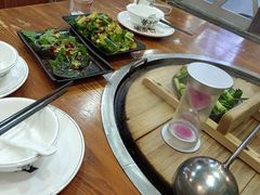 -曹丞相·地锅鸡·地锅鱼(武林店)