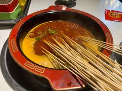 -钢管厂五区小郡肝串串香(奥克斯广场锦城万达店)