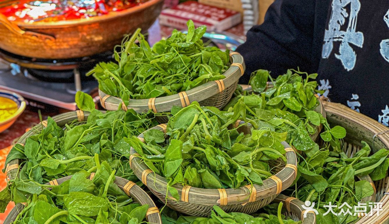 上海也能实现豌豆尖自由了！还有超好吃的春鸡脚♥️