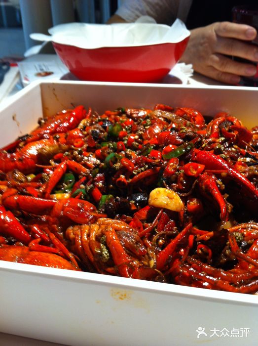 诱惑(开元店)-麻辣小龙虾-菜-麻辣小龙虾图片-西安美食-大众点评网