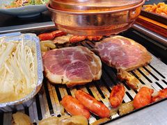 -臻牛烤肉