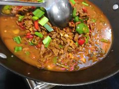 酸菜牛肉火锅-银满斗(步行街总店)