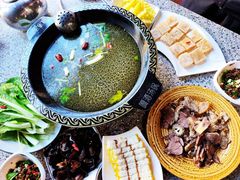 -嘎洒汤锅·花腰傣美食