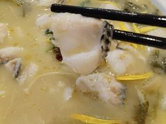 酸菜鱼-晋家门(弘阳广场店)