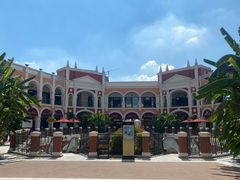 -佛罗伦萨小镇广佛名品奥特莱斯(疏港路店)