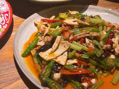 -破三川·新川菜(静安大融城店)
