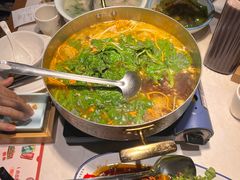 -丁里羊肉小镇(天鹅湖总店)