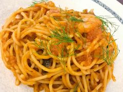 意大利面伴虾鱿鱼番茄橄榄-FISH&POTATO Cō(地中海美食 万象城店)