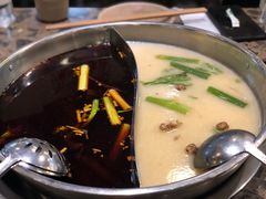 -肖肖酸萝卜鱼火锅(总店)