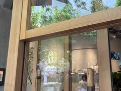 -喜茶(上海打浦桥日月光gelato lab+店)