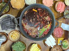 -黄潇洒老火锅(九眼桥宏济巷店)