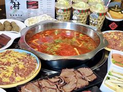 -小牛家村·贵州黄牛肉火锅(梦想小镇二分店)
