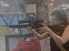 -都市枪神实弹射击俱乐部