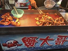 -六合夜市