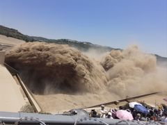 -黄河小浪底水利枢纽风景区