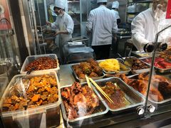 自助取餐区-老半斋(福州路店)