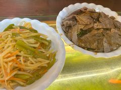 -金杨拉面王小吃面馆·牛三宝面·红烧牛肉粉