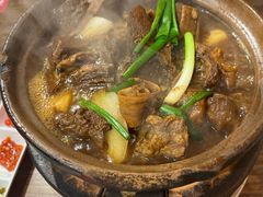 -阿润打边炉·鲜切鸡煲(华漕店)