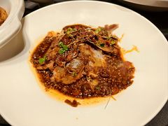 -艳阳天民俗村(公园路店)
