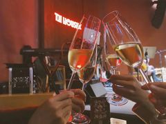 -TZ House音乐现场(来福士中心店)