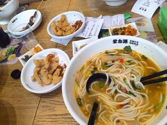 -蒙自源米线大王(宝安尖岗山店)