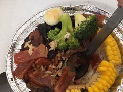 -红鼎豆捞·非遗鲍皇汤火锅(宝丰路店)