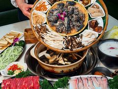 -土连锅·现熬养生汤锅(梁家巷店)