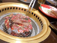 -山川小町·极番烧肉(新地假日广场店)