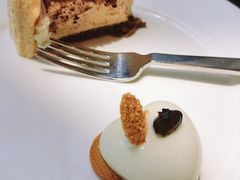 -松山湖凯悦酒店·Café自助餐厅·周末火舞秀表演