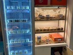 -红房子西点(汇联商厦天钥桥路店)