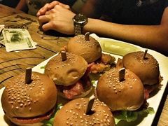 -Helens海伦司小酒馆(津湾广场店)