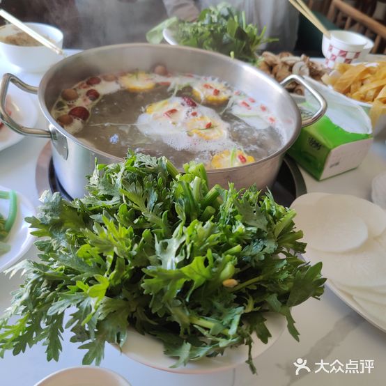 腾升阁肥牛火锅