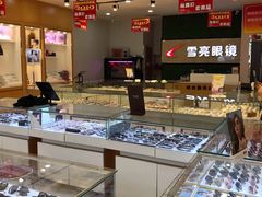 -雪亮眼镜(西部广场店)