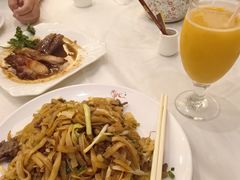 -万山楼海鲜酒家·二十三年老字号
