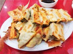 -大眼锅贴水饺(河东店)