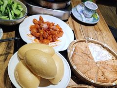 -萬家灯火·私房湘菜·22年老手艺(南岭大道店)