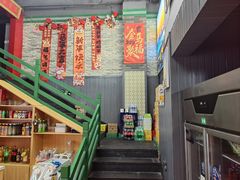-湖南人家湘菜馆(镇江路店)