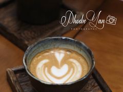 燕麦拿铁-Again Coffee Roaster(香蜜湖店)