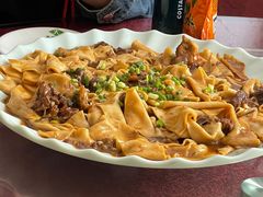 -壹阁胡羊焖饼(特色小吃街店)