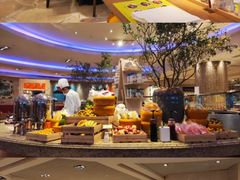 -咖啡苑自助餐厅·中国大饭店