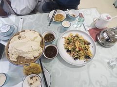 -甲巳酒店·本地特色菜