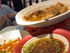 -卢大鲜鱼头捞饭(美利广场店)